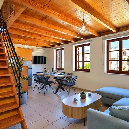 Apartment Old Town Loft With Sea View Roof Terrace And Private Parking *