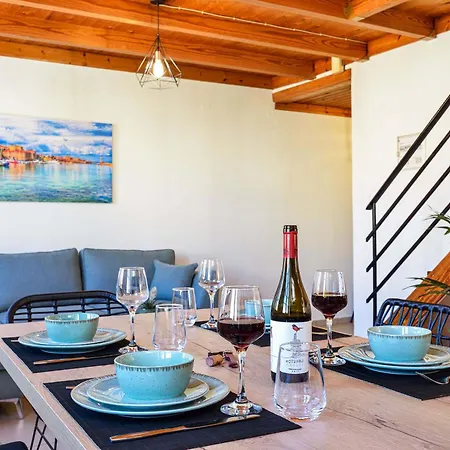 Old Town Loft With Sea View Roof Terrace And Private Parking 干尼亞
